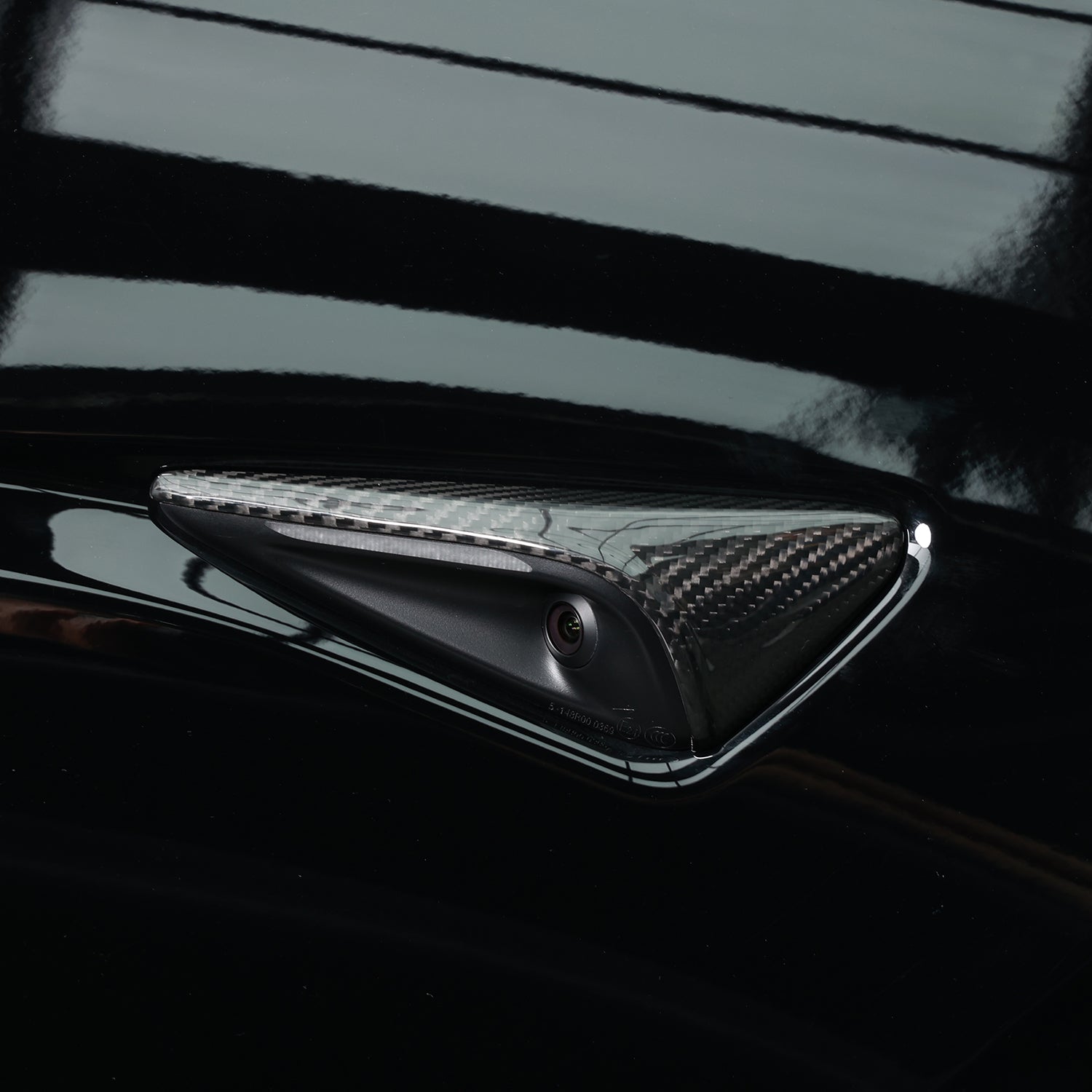 MEWANT Abdeckungen Seitenkameras Echtkohlefaser Tesla Model 3 und Model Y Tesla Model 3 Highland HW 4.0 2024 - Mewant.de