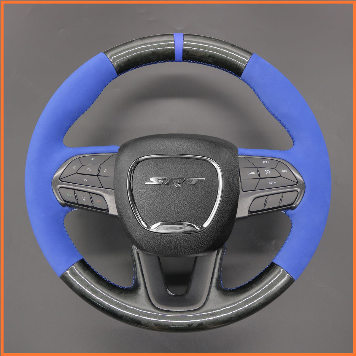 MEWANT Lenkradbezug für Dodge Challenger 2015-2020 / Charger 2015-2023 - Mewant.de