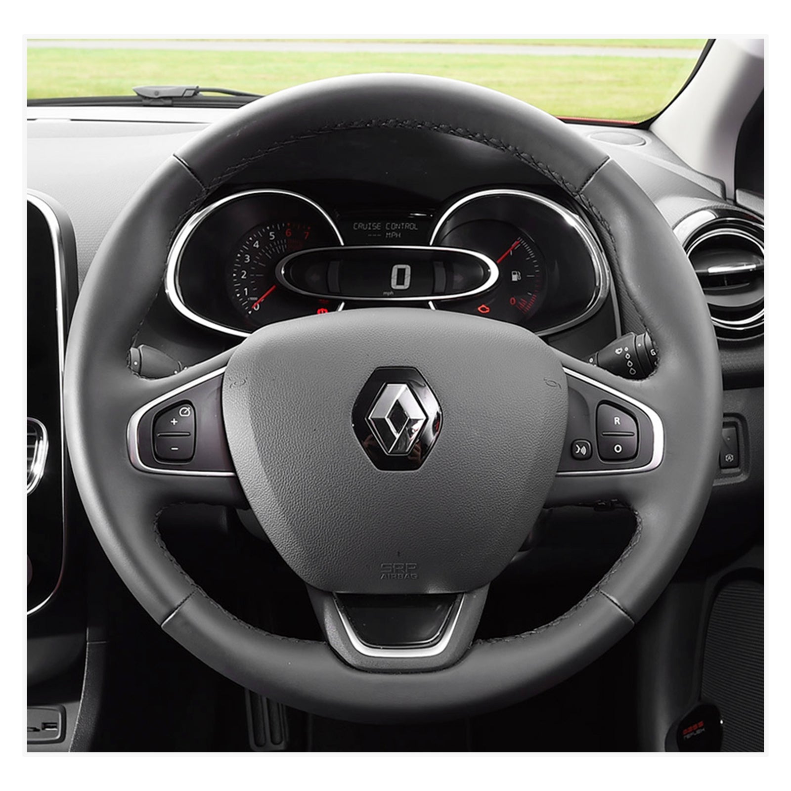 MEWANT Lenkradbezug für Renault Clio 4 (IV) 2016-2020 / Captur 2016-2020 / Kaptur 2016-2020 - Mewant.de
