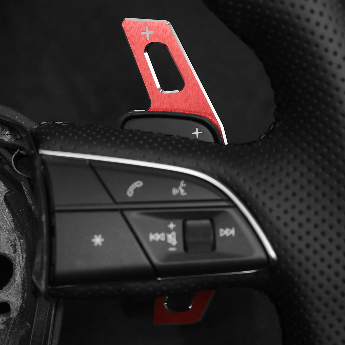 Schaltwippen für Audi Q3 / Q5 / Q7 / Q8 / SQ5 / SQ8 2015-2022 - Mewant.de