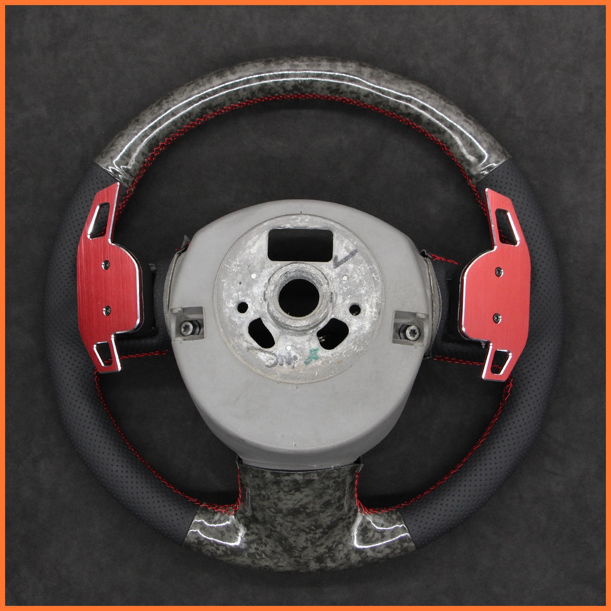 Schaltwippen für Audi A3 / A4 / A5 / A8 / S4 / S5 / S6 / S8 2005-2013 - Mewant.de