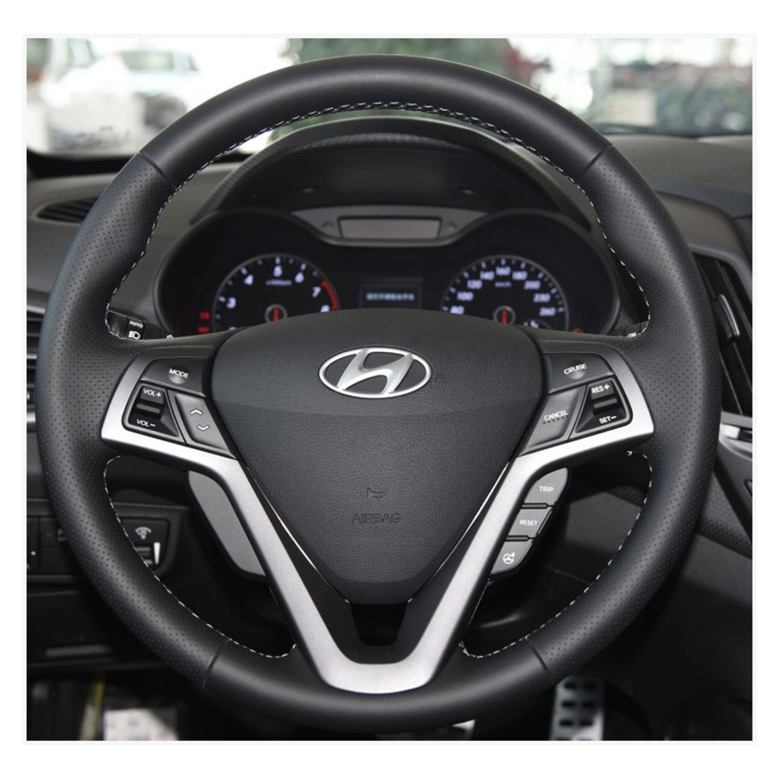 MEWANT Lenkradbezug für Hyundai Veloster 2011-2017 - Mewant.de