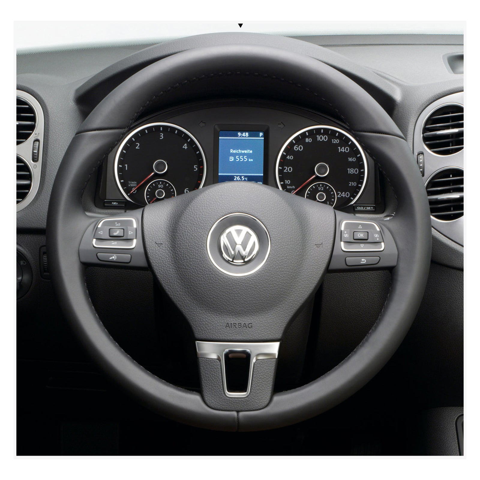 MEWANT Lenkradbezug für VW Golf 5 / Golf Plus / Polo / Jetta / Passat / Tiguan / Touran / Caddy / EOS 2005-2009 - Mewant.de