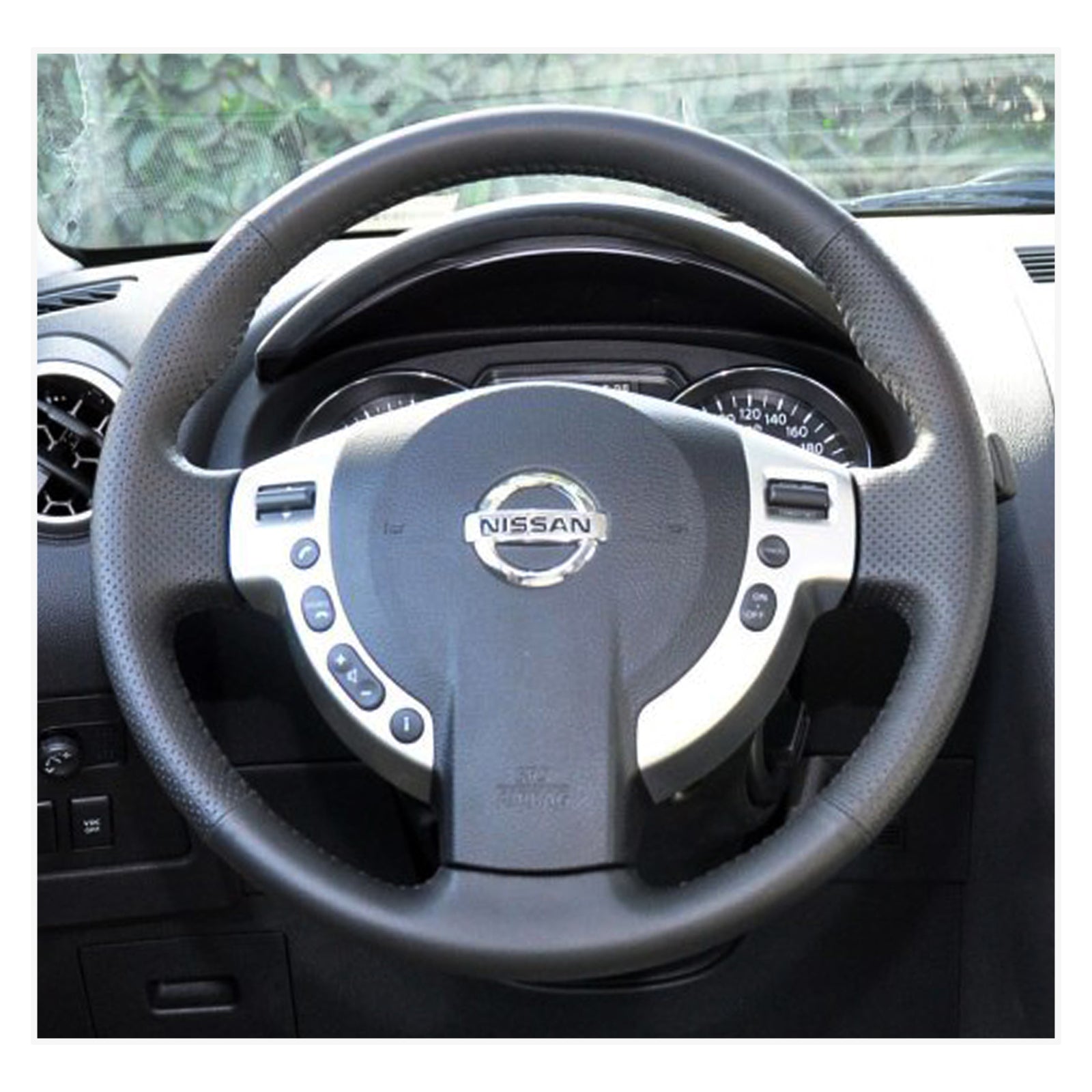 MEWANT Lenkradbezug für Nissan Qashqai 2007-2013 / Qashqai+2 2008-2014 / X-Trail 2007-2013 / NV200 2009-2019 / Serena 2005-2010 / Evalia 2011-2017 / AD 2006-2020 / Dualis 2006-2013 - Mewant.de