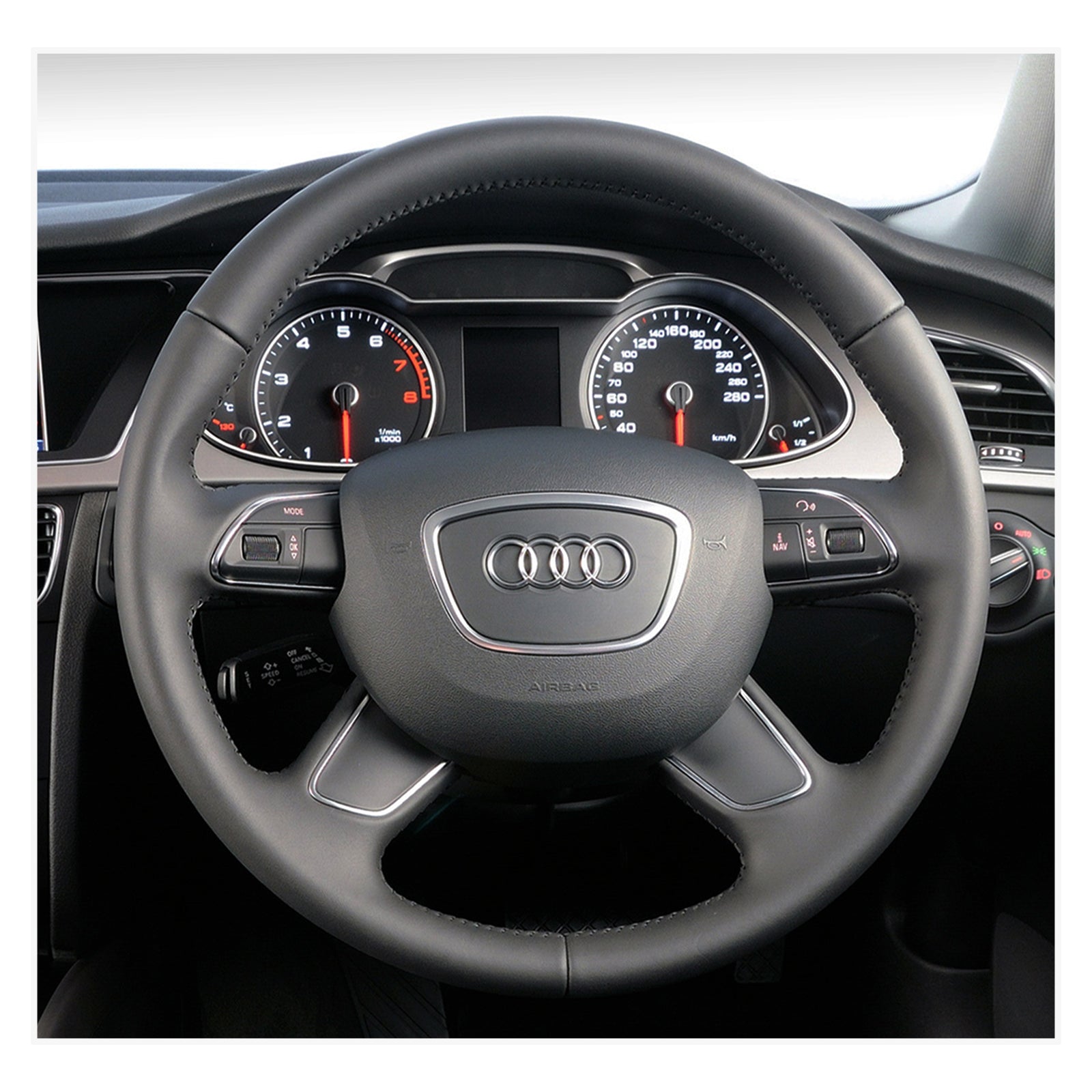 MEWANT Lenkradbezug für Audi A4 (B8) / A6 (C7) / A7 / A8 A8 L 2011-2018 / Audi Q5 Q7 2012-2015 - Mewant.de