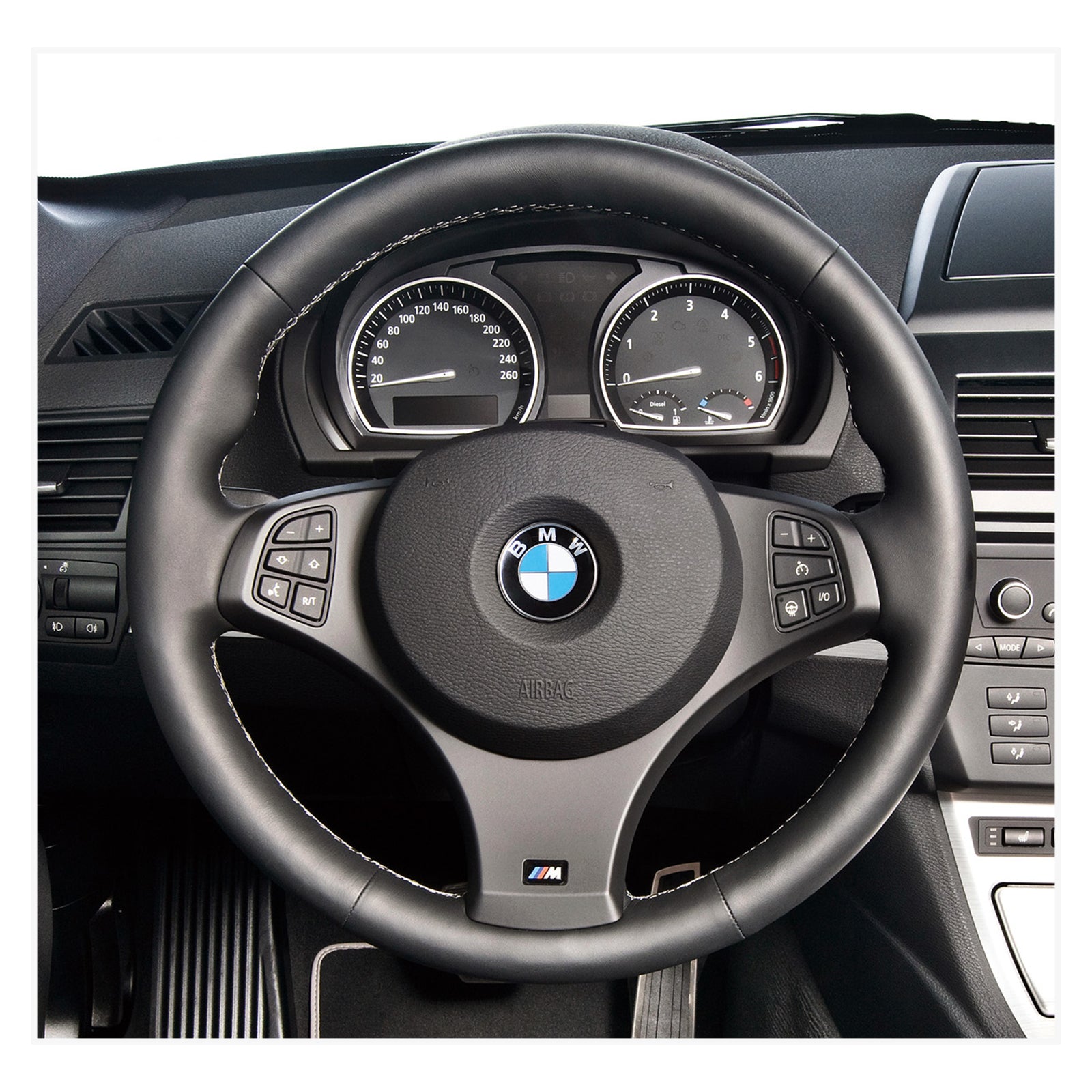MEWANT Lenkradbezug für BMW X3 (M Sport) E83 2005-2010 - Mewant.de
