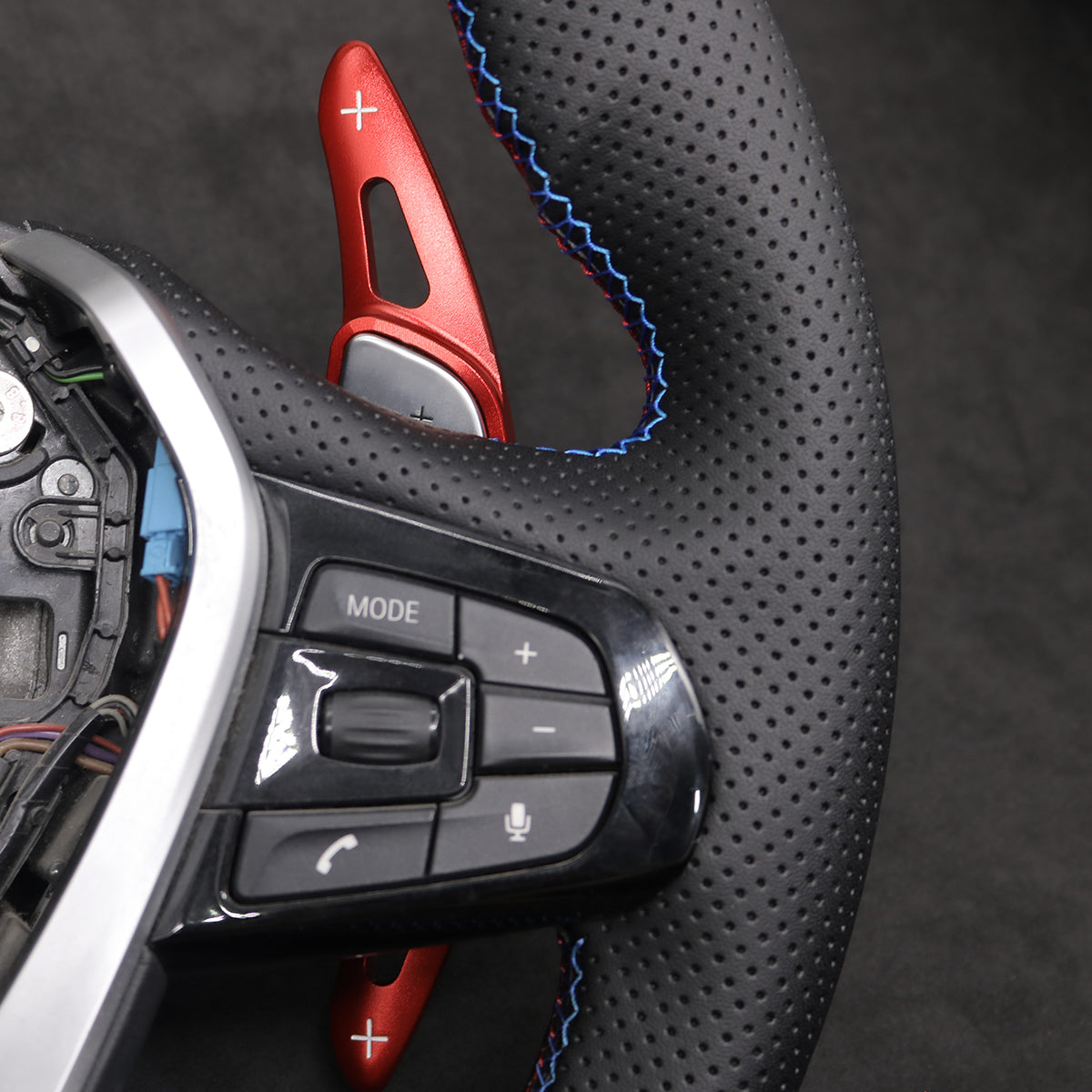 Schaltwippen für BMW G20 / G22 / X3 / X4 / X5 / X6 2018-2021 - Mewant.de