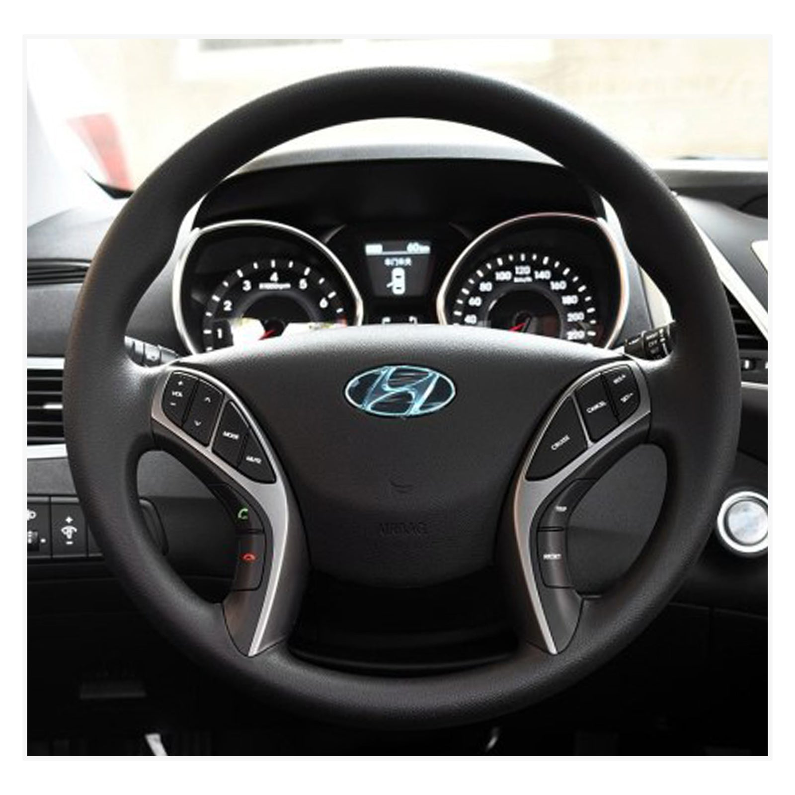MEWANT Lenkradbezug für Hyundai i30 2012-2017 / Elantra 2011-2016 - Mewant.de
