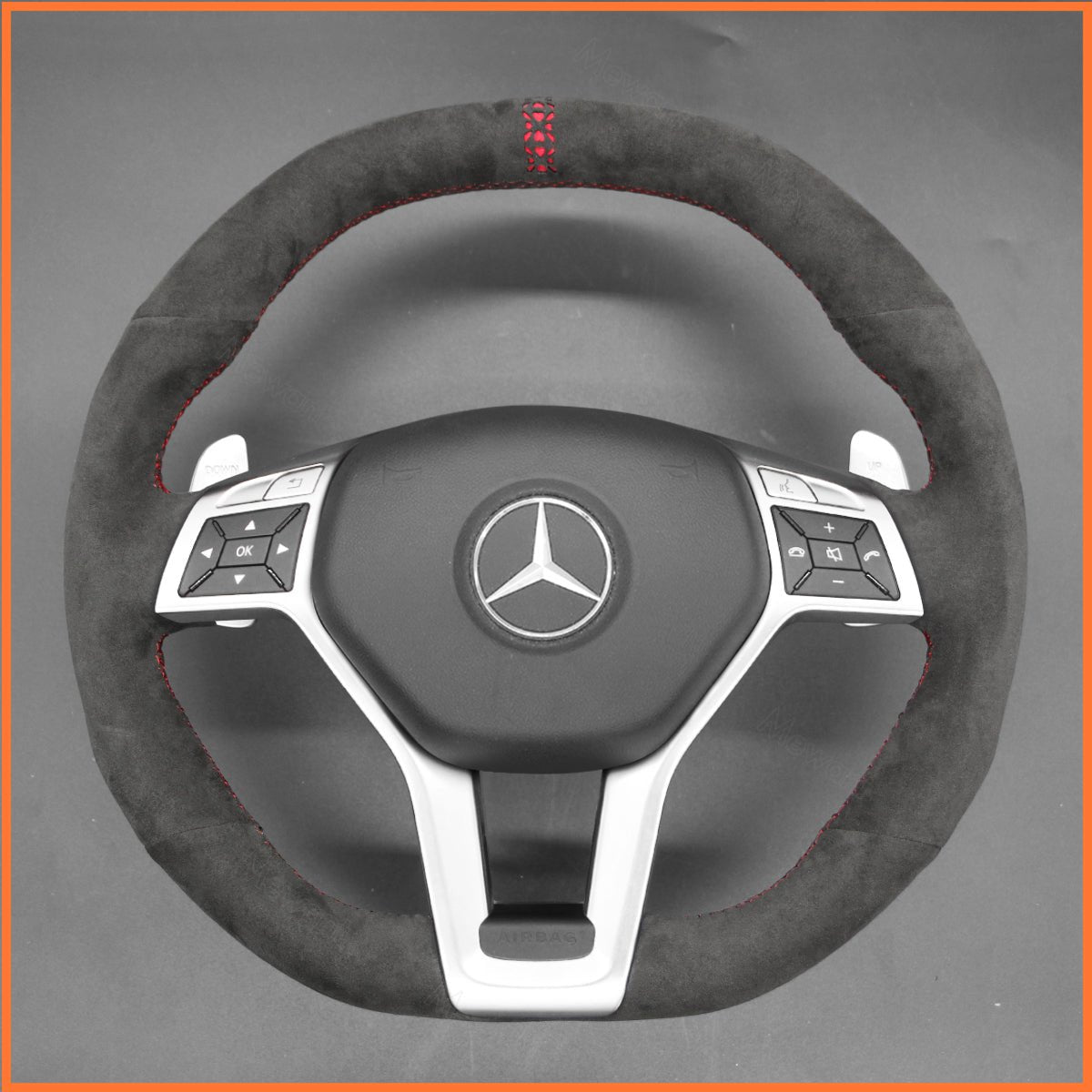 MEWANT Lenkradbezug für AMG C63 W204 / AMG CLA 45 C117 / CLS 63 AMG C218 / CLS 63 AMG S-Mode C218 2012-2014 - Mewant.de