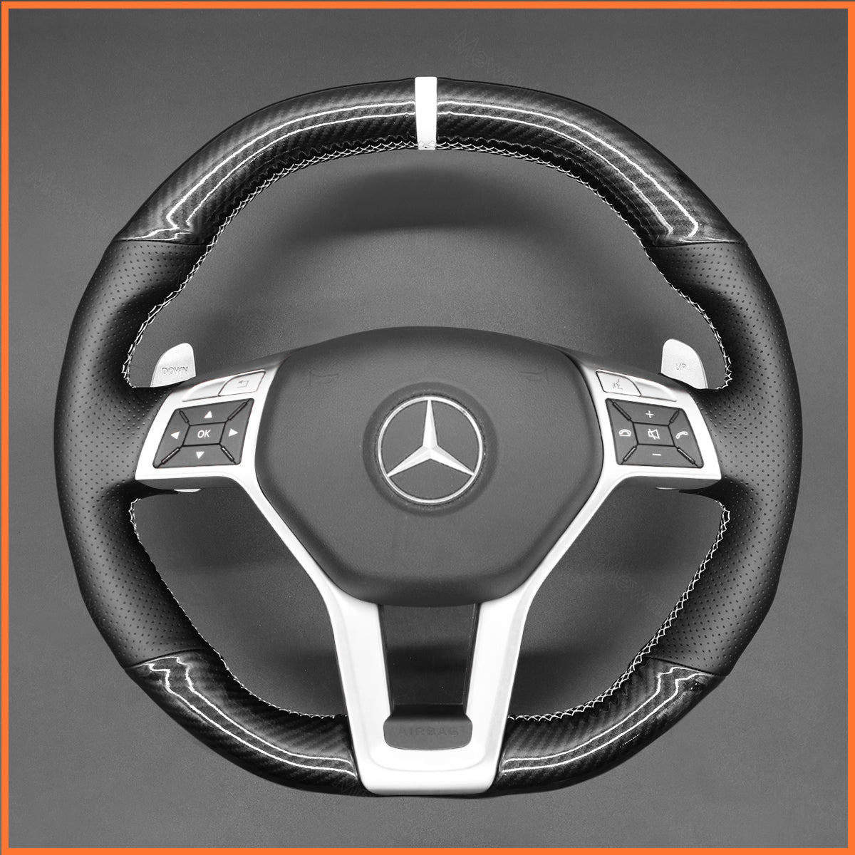 MEWANT Lenkradbezug für AMG C63 W204 / AMG CLA 45 C117 / CLS 63 AMG C218 / CLS 63 AMG S-Mode C218 2012-2014 - Mewant.de